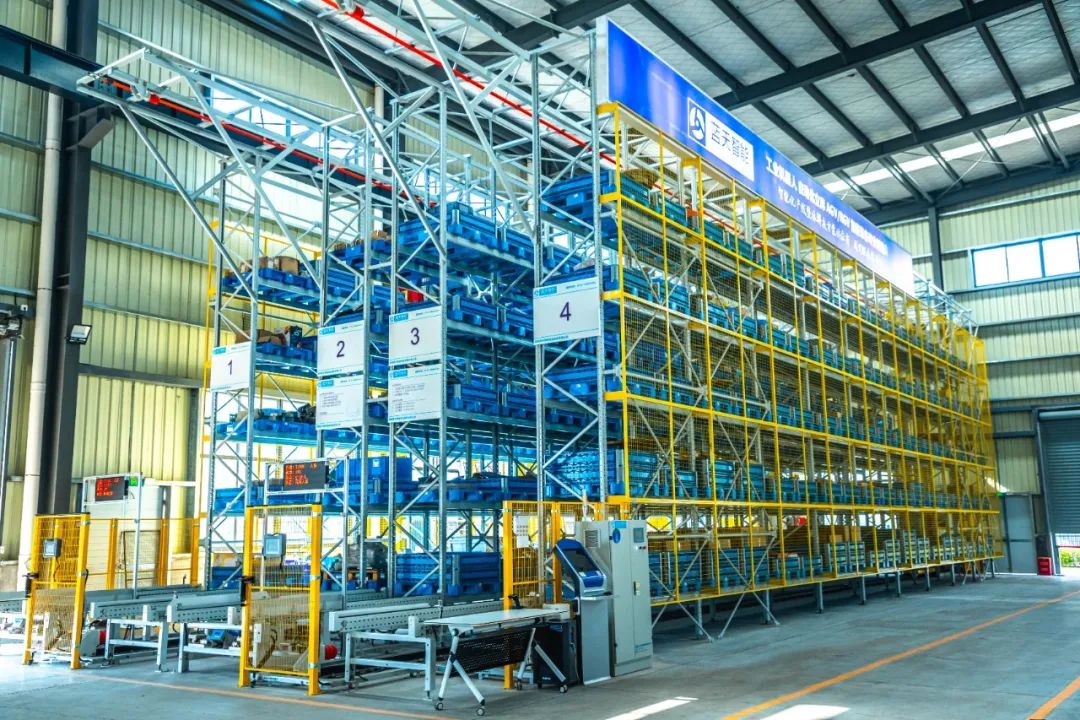 自動(dòng)化立體倉(cāng)庫(kù),立體倉(cāng)庫(kù),藍(lán)天智能,Miniload,堆垛機(jī),穿梭車 自動(dòng)化立體倉(cāng)庫(kù),立體倉(cāng)庫(kù),藍(lán)天智能,Miniload,堆垛機(jī),穿梭車